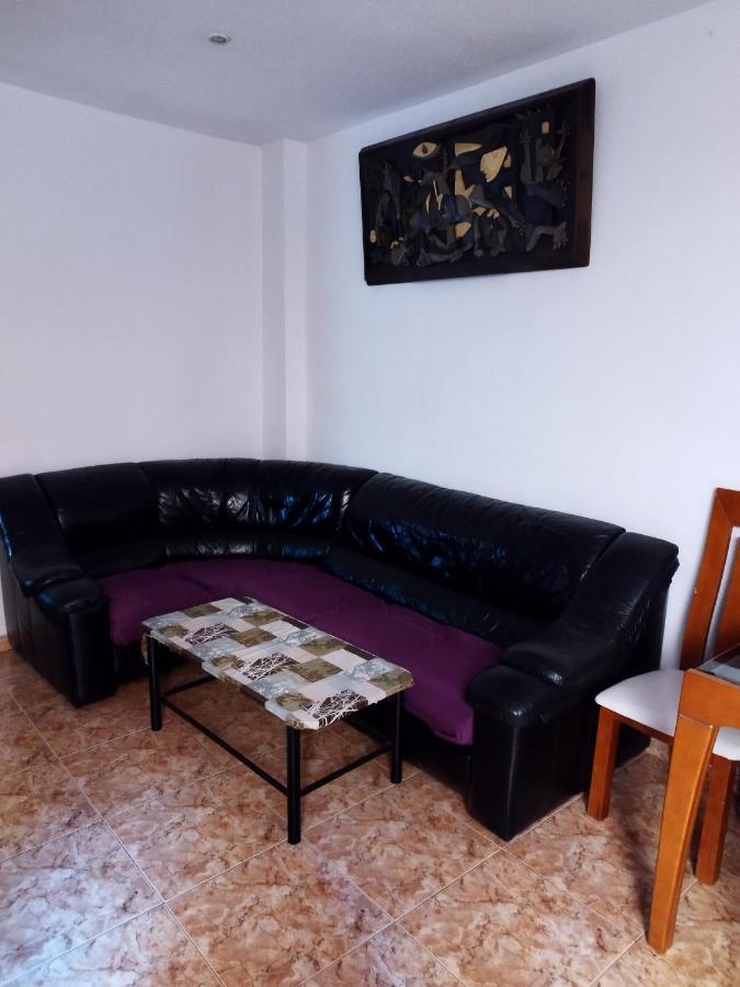 Habitacion Tranquila Y Familiar مدريد المظهر الخارجي الصورة